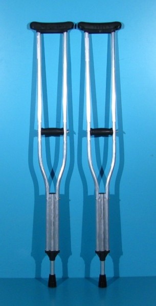 Carje cu sprijin subaxilar L aluminiu