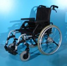 Scaun cu rotile din aluminiu  Breezy - latime sezut 43 cm